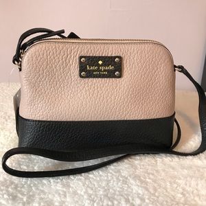 New with tags Kate Spade ♠️ Crossbody